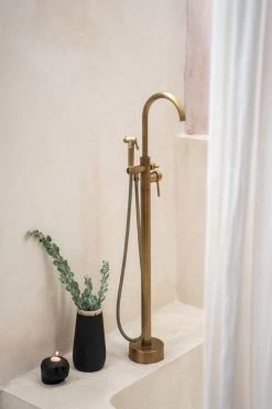 De Sneaky Vaas - Zwart Naturel - M -Woonmeubelwinkel de kisten koning 108557 2