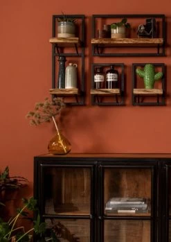 Wandplanken Levels Live Edge - Naturel/zwart - Acacia/ijzer - 87x22x70 -Woonmeubelwinkel de kisten koning 108792 3